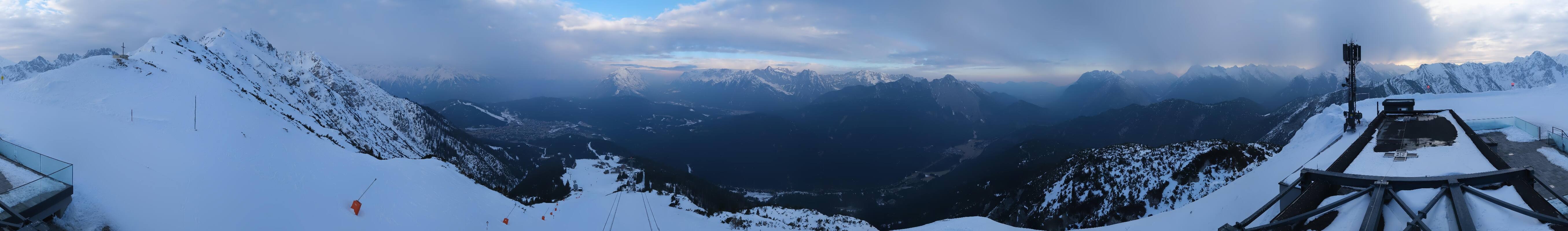 Archiv Foto Webcam Seefeld Rosshütte - Bergstation Seefelder Joch