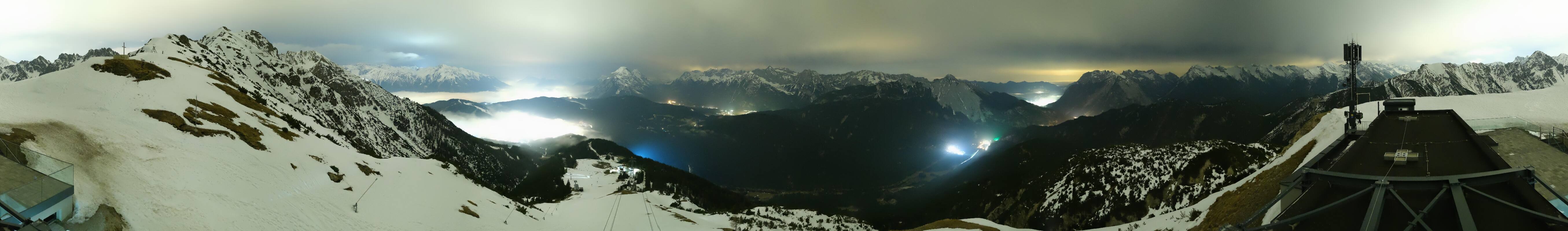 Archiv Foto Webcam Seefeld Rosshütte - Bergstation Seefelder Joch