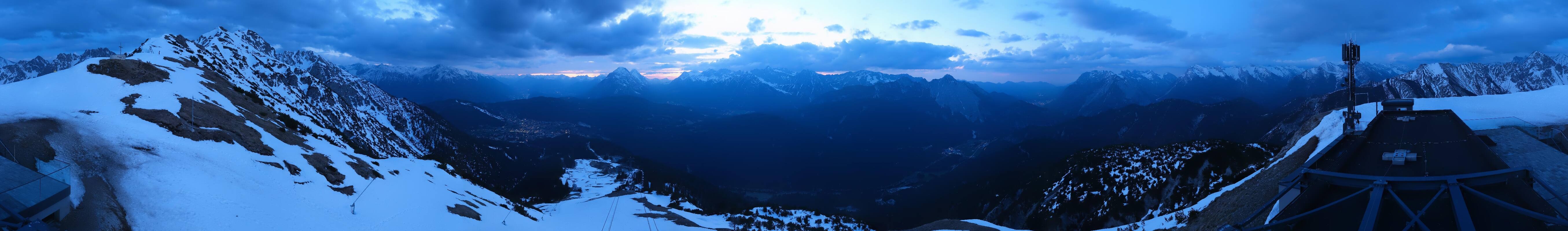 Archiv Foto Webcam Seefeld Rosshütte - Bergstation Seefelder Joch