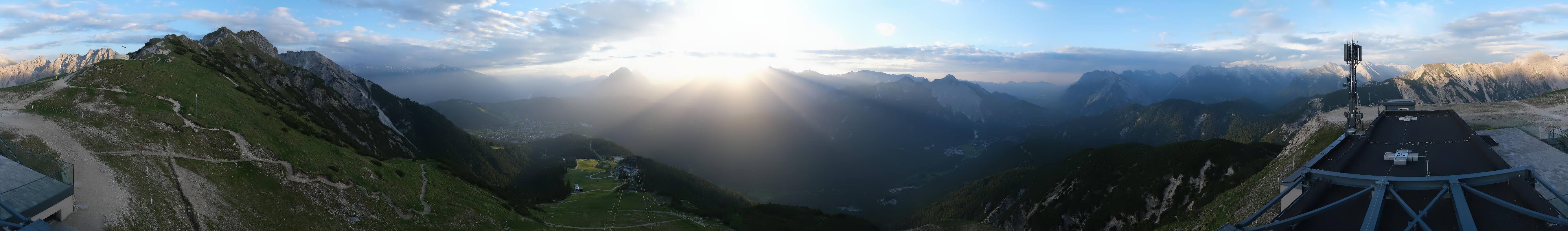 Archiv Foto Webcam Seefeld Rosshütte - Bergstation Seefelder Joch