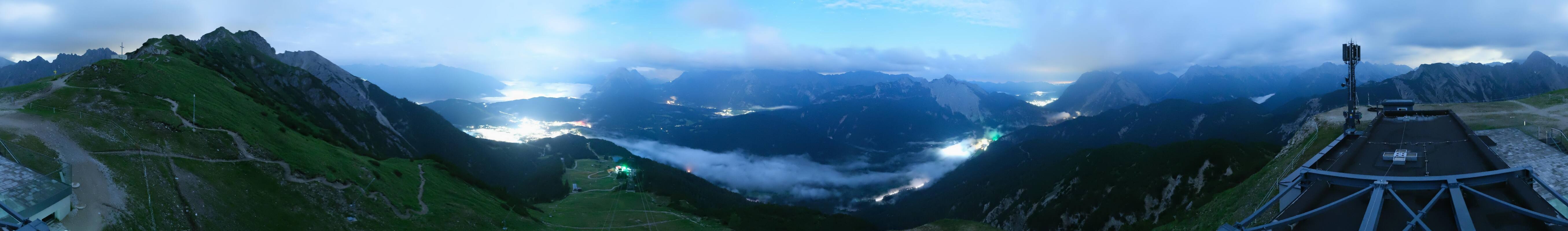 Archiv Foto Webcam Seefeld Rosshütte - Bergstation Seefelder Joch