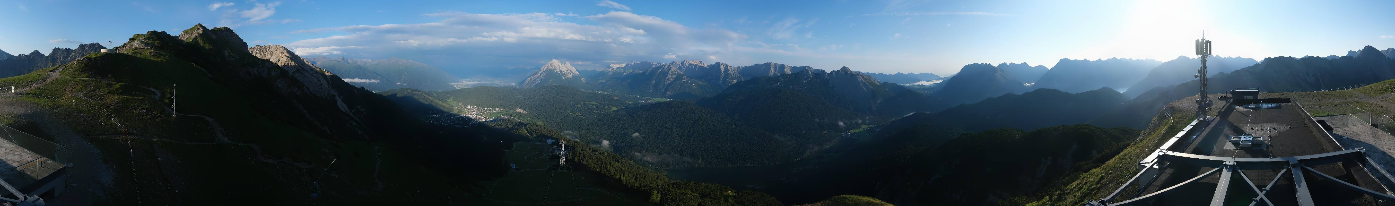 Archiv Foto Webcam Seefeld Rosshütte - Bergstation Seefelder Joch