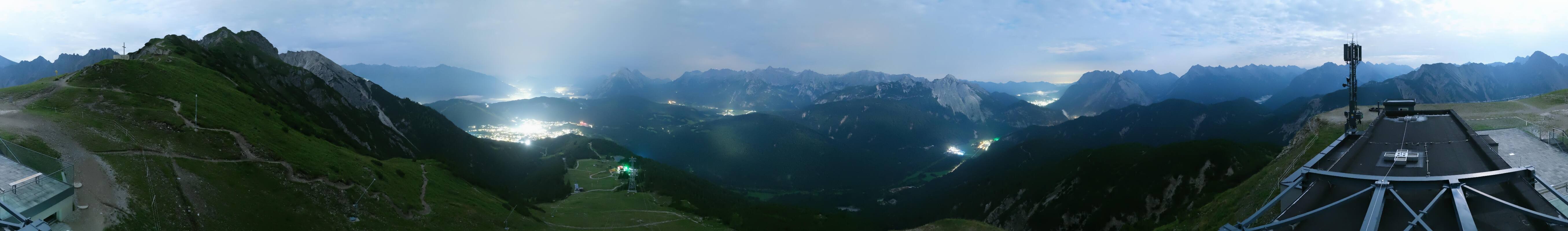 Archiv Foto Webcam Seefeld Rosshütte - Bergstation Seefelder Joch