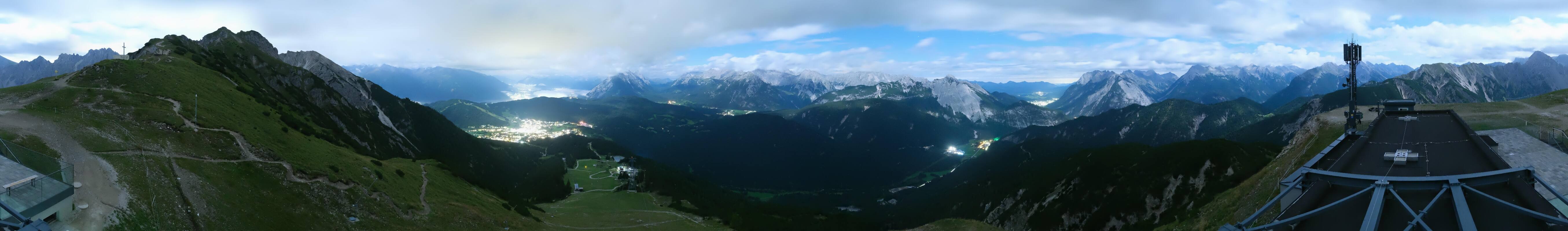 Archiv Foto Webcam Seefeld Rosshütte - Bergstation Seefelder Joch