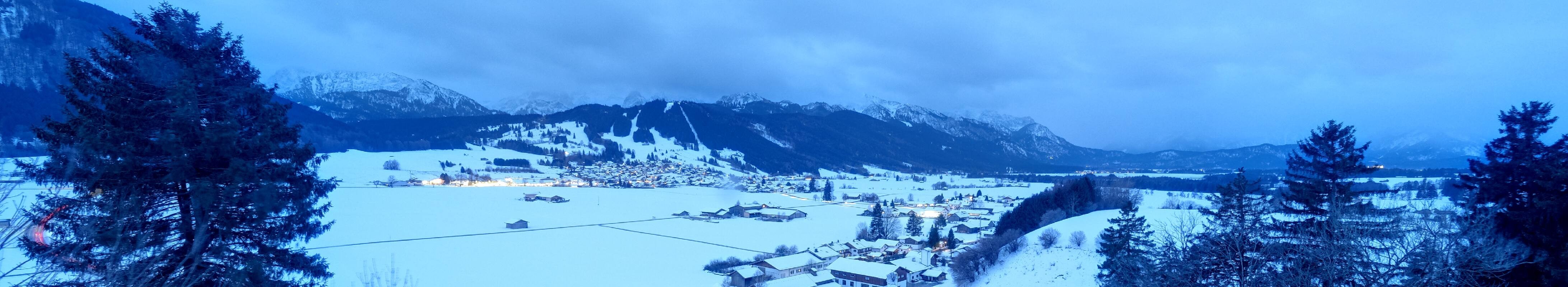 Archiv Foto Webcam Halblech - Blick über Buching