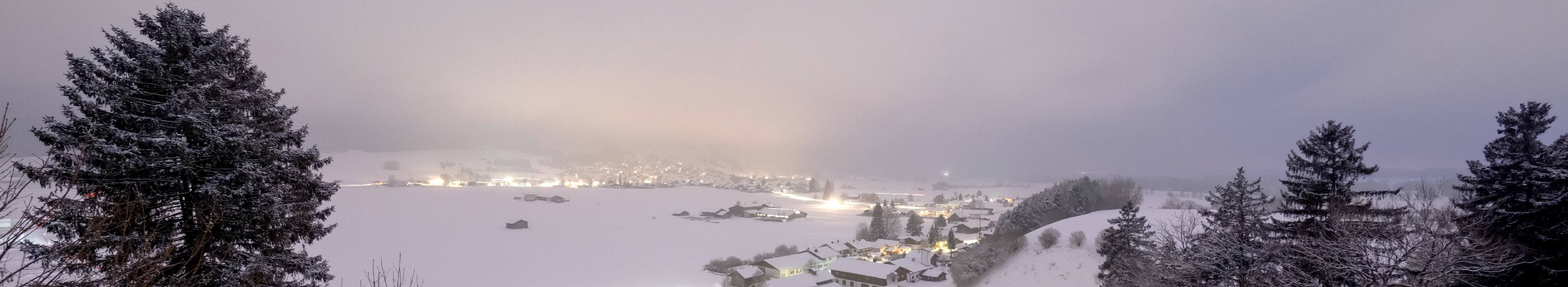 Archiv Foto Webcam Halblech - Blick über Buching