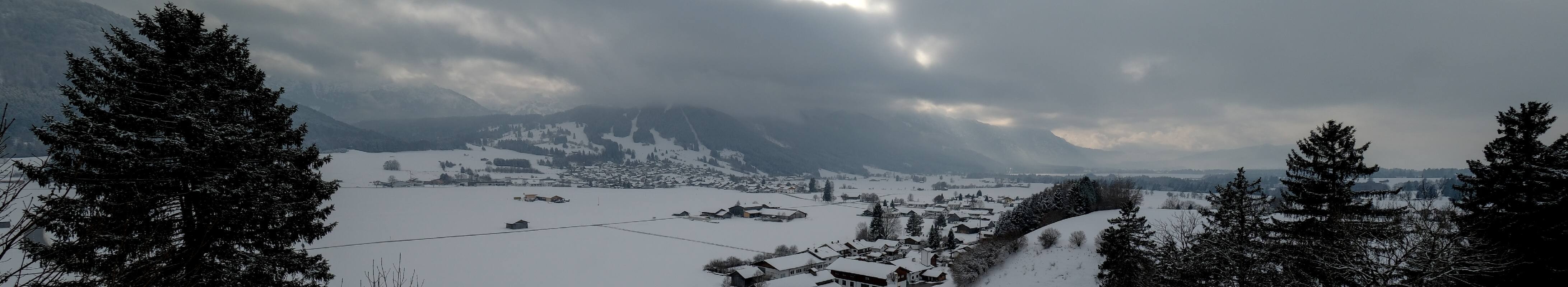 Archiv Foto Webcam Halblech - Blick über Buching