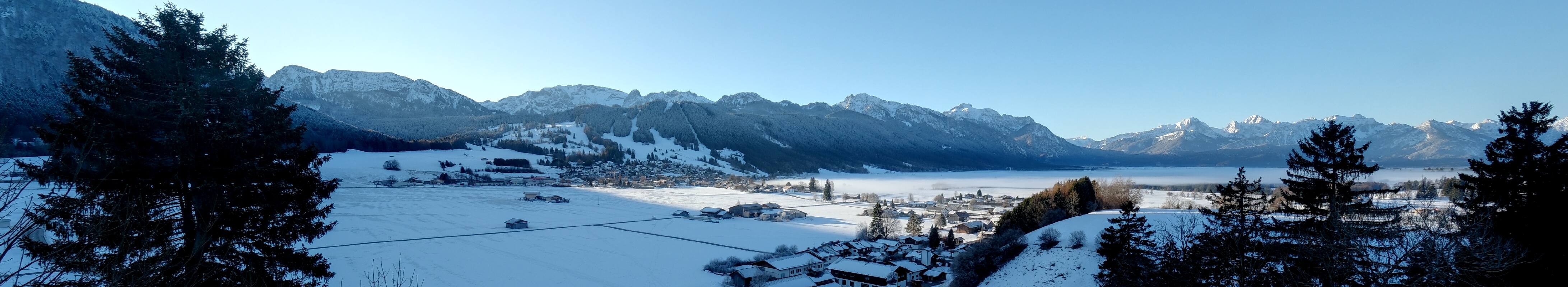 Archiv Foto Webcam Halblech - Blick über Buching