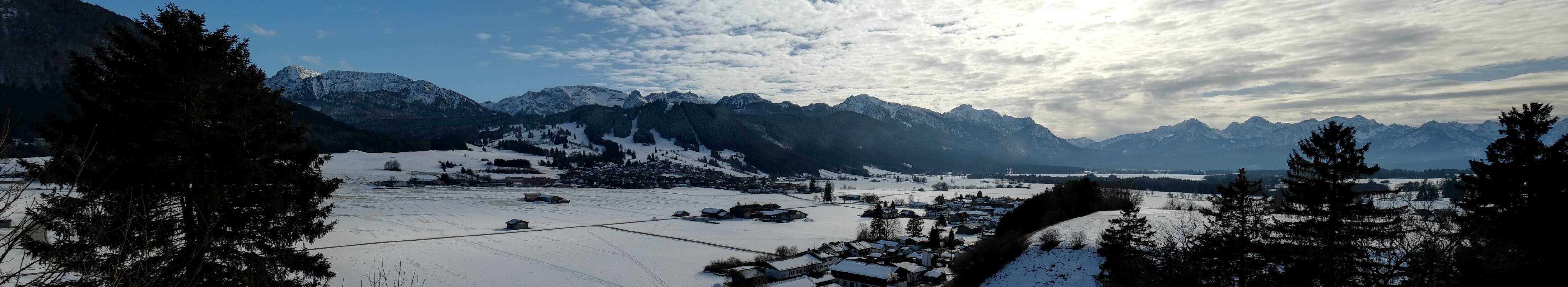 Archiv Foto Webcam Halblech - Blick über Buching