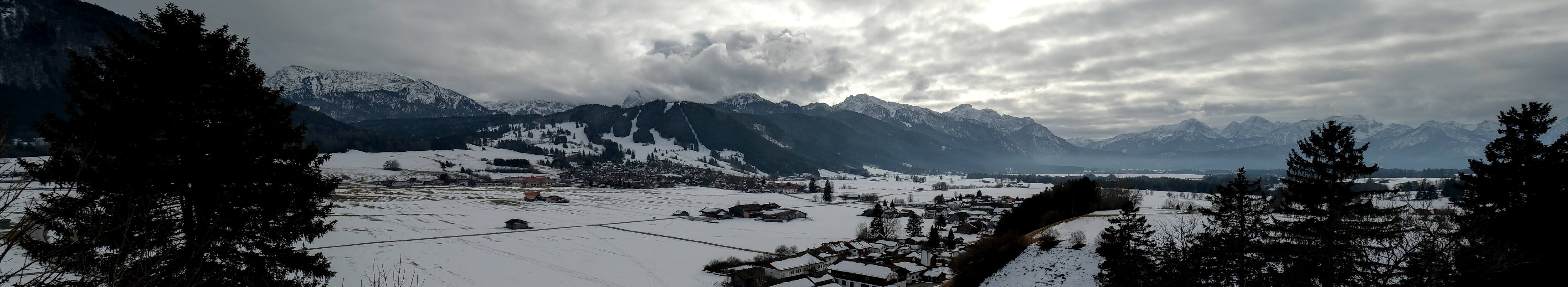 Archiv Foto Webcam Halblech - Blick über Buching