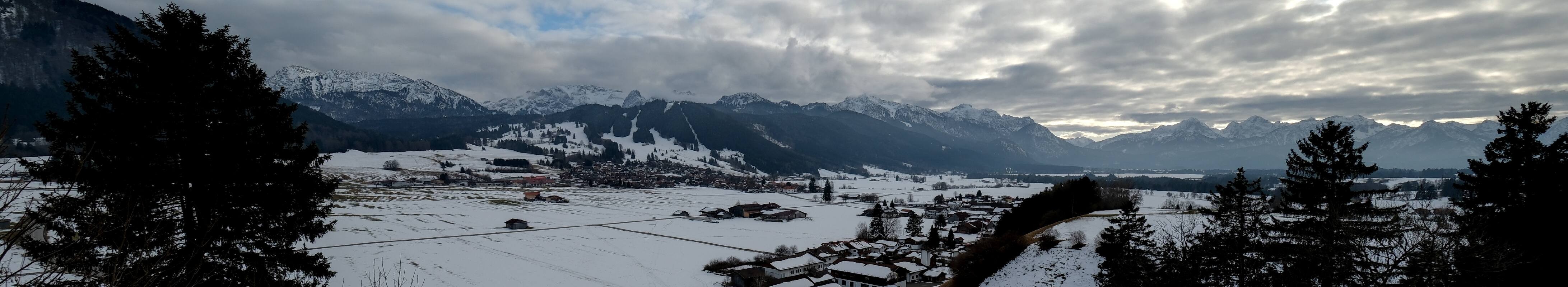 Archiv Foto Webcam Halblech - Blick über Buching