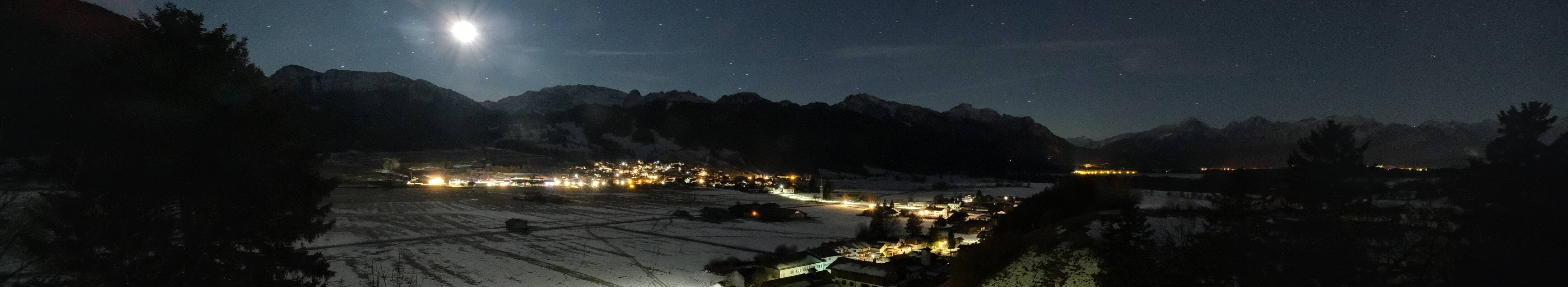 Archiv Foto Webcam Halblech - Blick über Buching