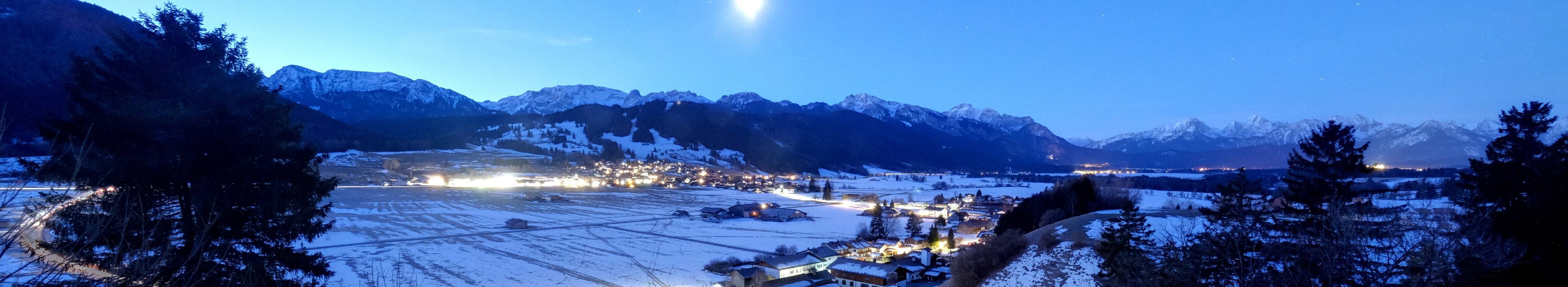 Archiv Foto Webcam Halblech - Blick über Buching