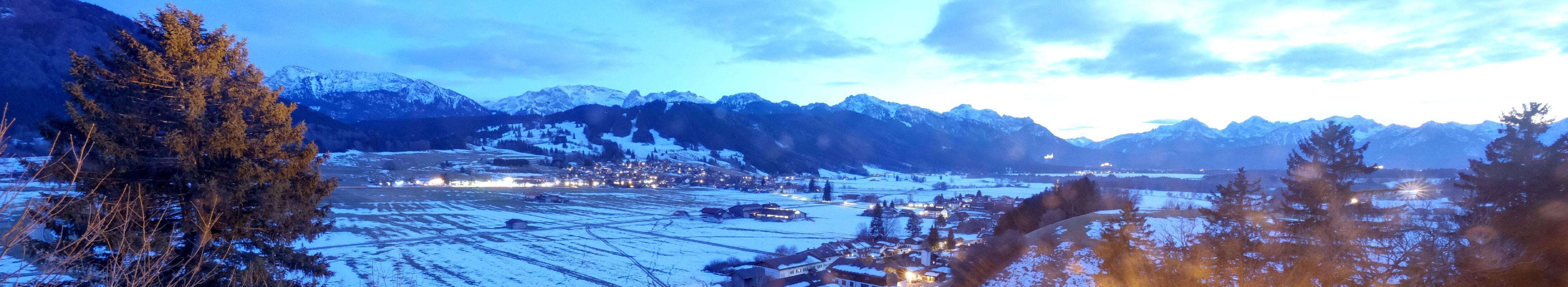 Archiv Foto Webcam Halblech - Blick über Buching