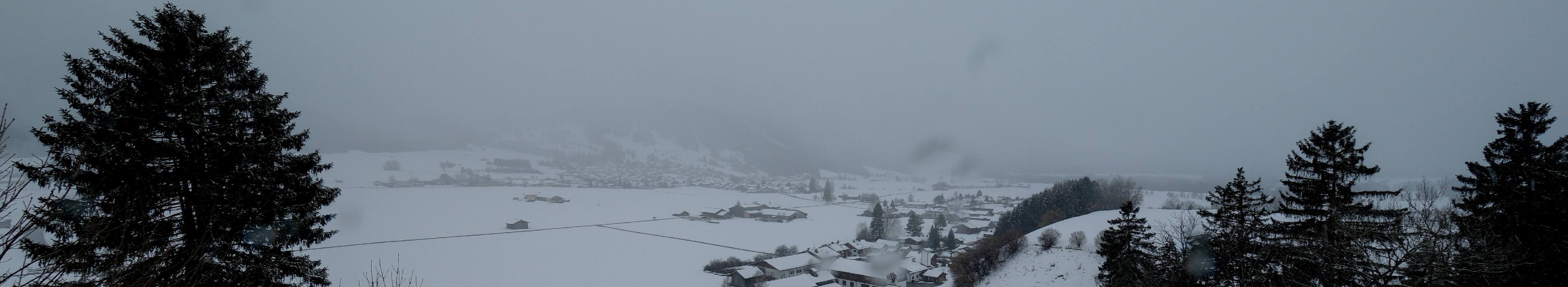 Archiv Foto Webcam Halblech - Blick über Buching