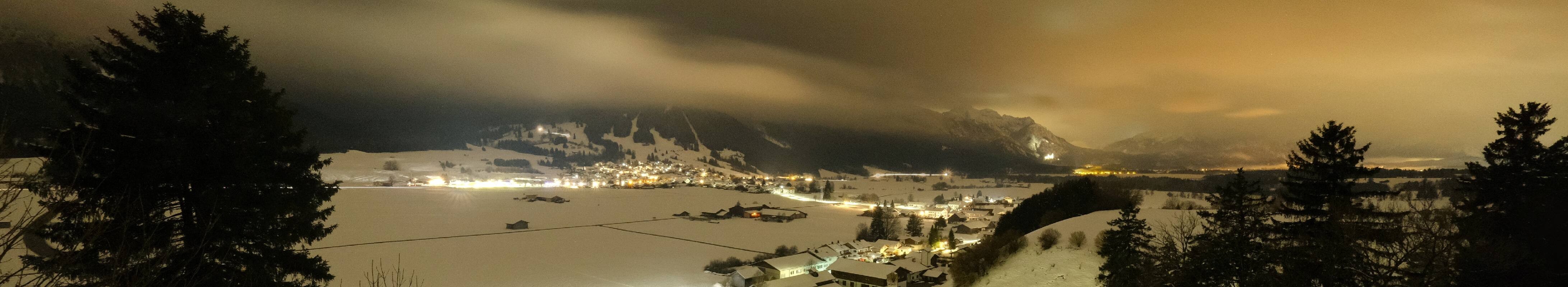 Archiv Foto Webcam Halblech - Blick über Buching