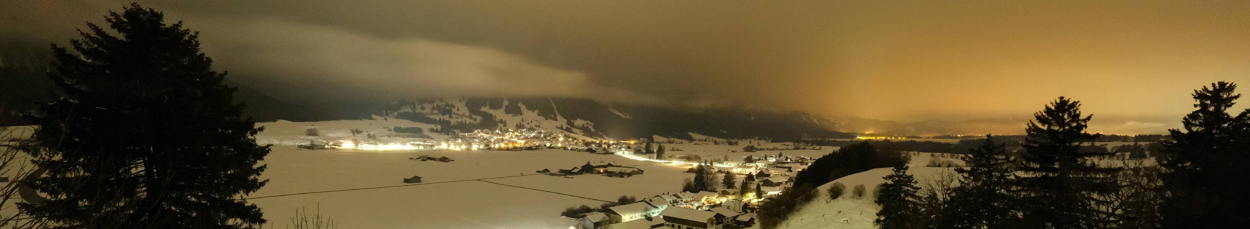 Archiv Foto Webcam Halblech - Blick über Buching