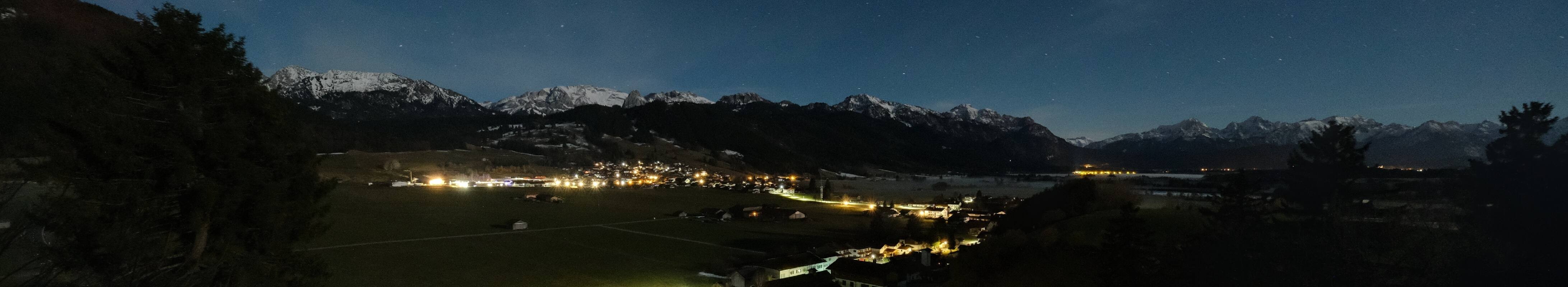 Archiv Foto Webcam Halblech - Blick über Buching