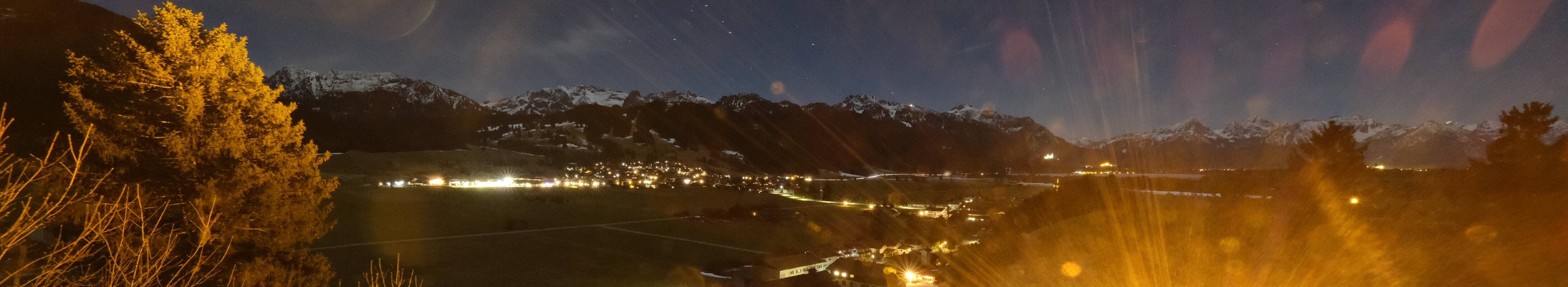 Archiv Foto Webcam Halblech - Blick über Buching