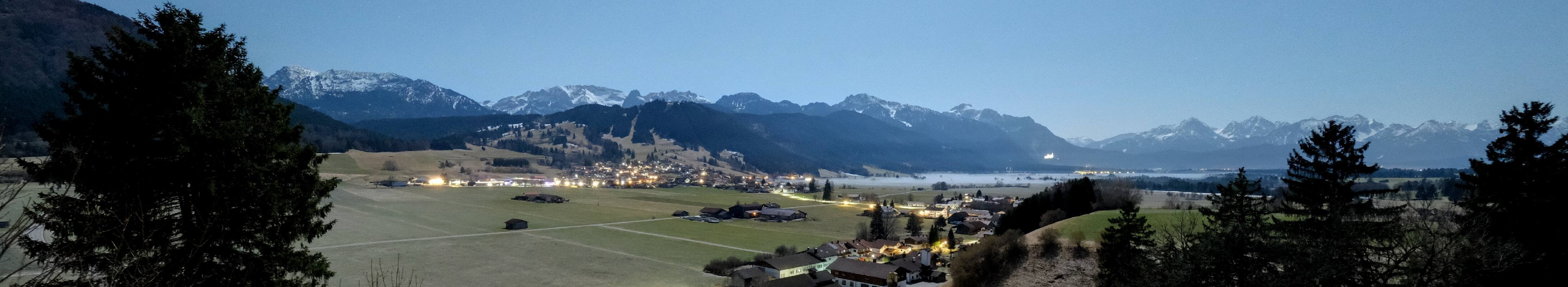 Archiv Foto Webcam Halblech - Blick über Buching