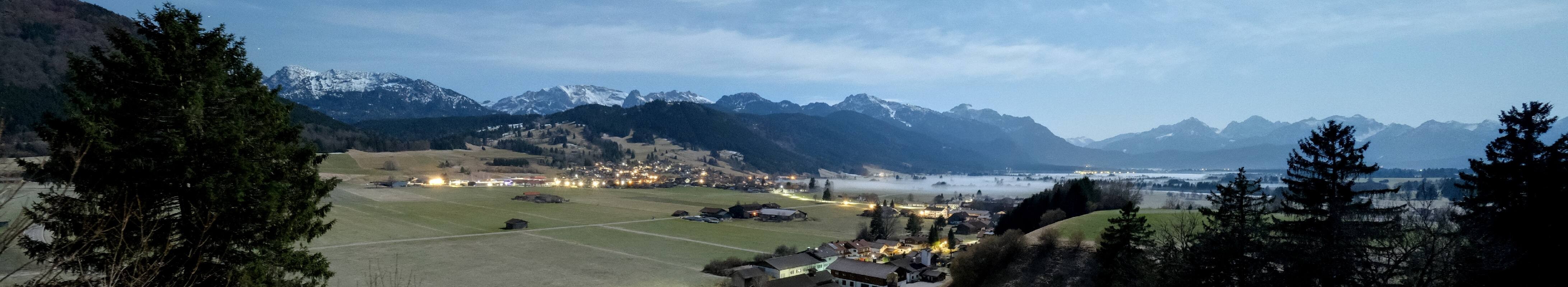 Archiv Foto Webcam Halblech - Blick über Buching