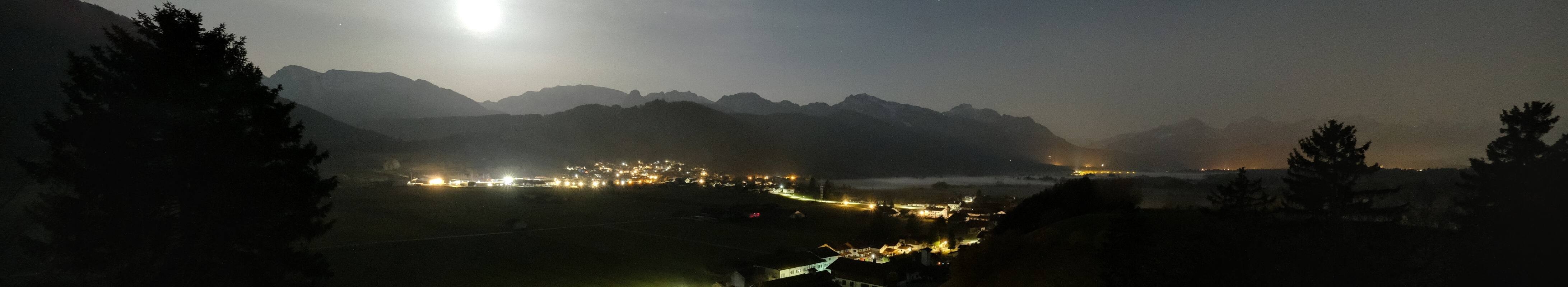 Archiv Foto Webcam Halblech - Blick über Buching