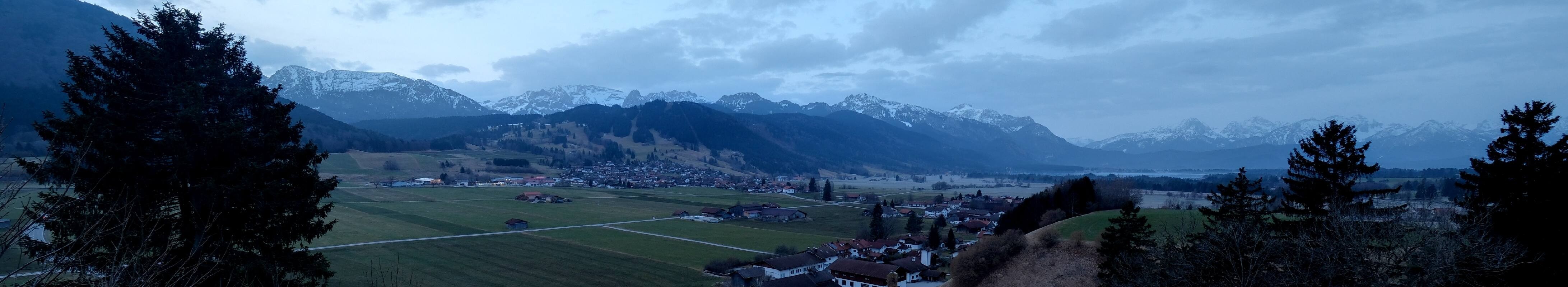 Archiv Foto Webcam Halblech - Blick über Buching