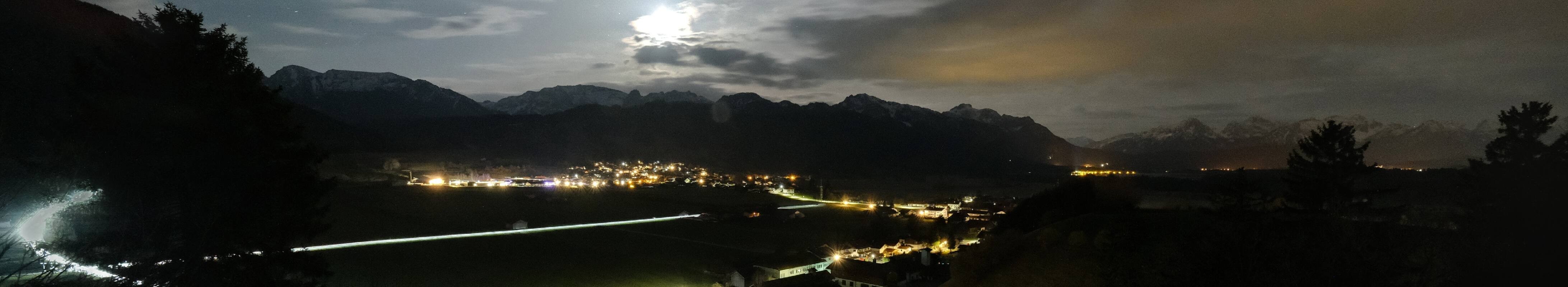 Archiv Foto Webcam Halblech - Blick über Buching