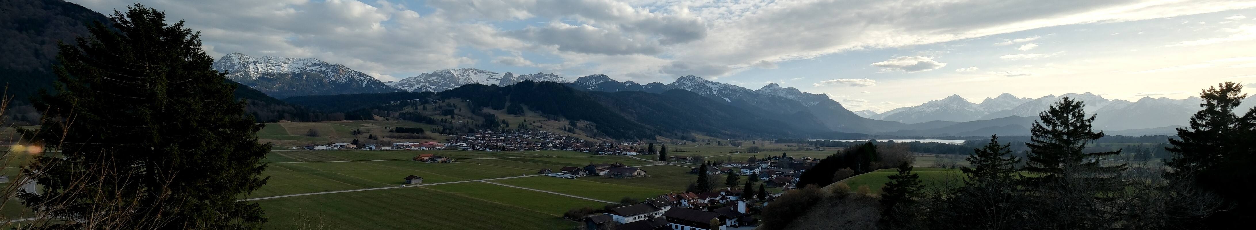 Archiv Foto Webcam Halblech - Blick über Buching