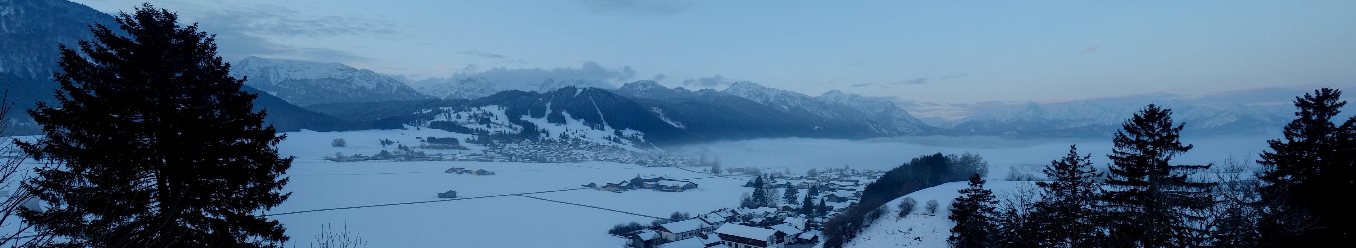 Archiv Foto Webcam Halblech - Blick über Buching