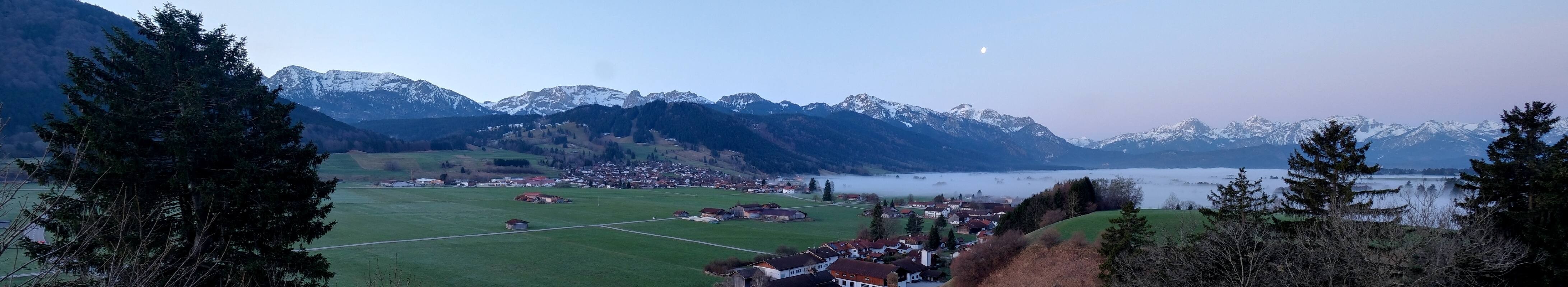 Archiv Foto Webcam Halblech - Blick über Buching