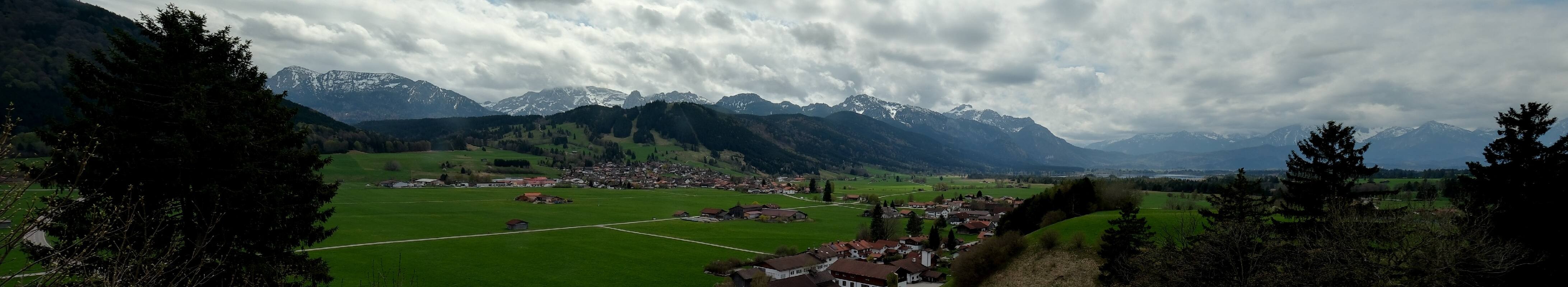 Archiv Foto Webcam Halblech - Blick über Buching