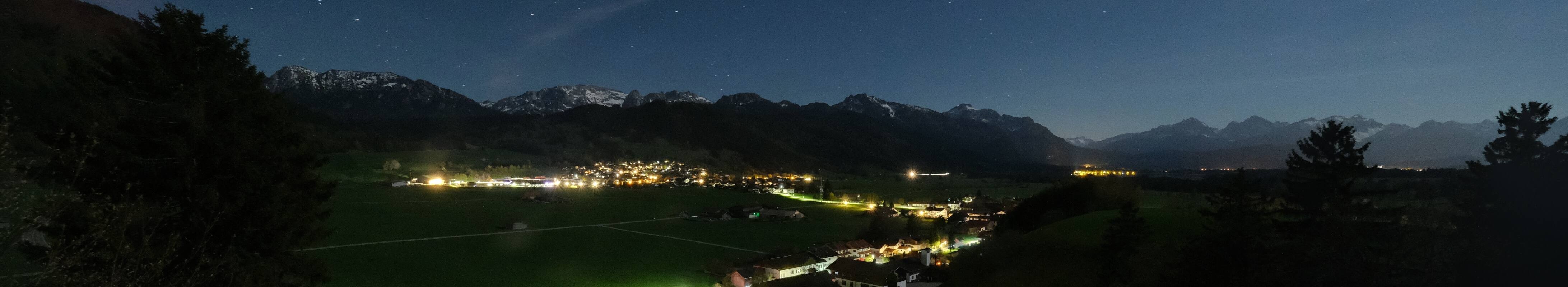 Archiv Foto Webcam Halblech - Blick über Buching