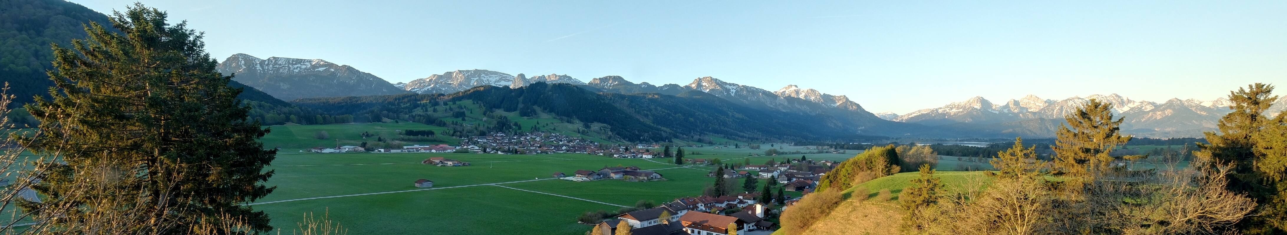 Archiv Foto Webcam Halblech - Blick über Buching