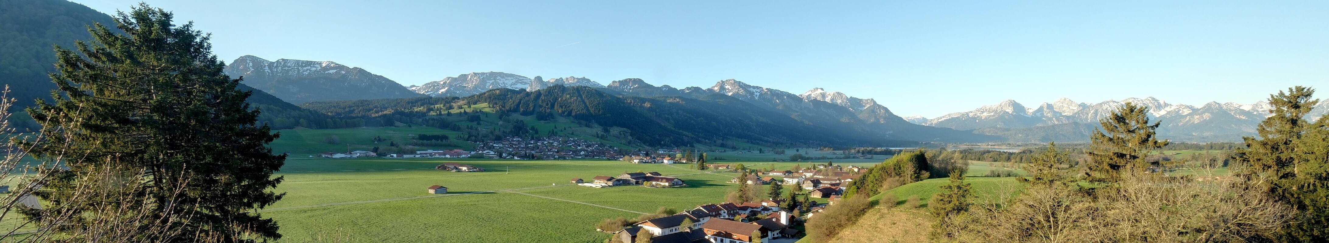 Archiv Foto Webcam Halblech - Blick über Buching