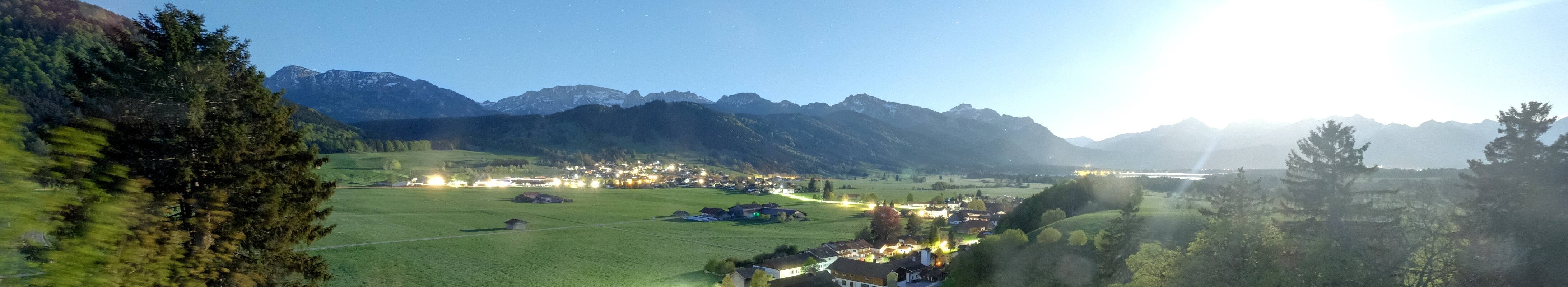 Archiv Foto Webcam Halblech - Blick über Buching