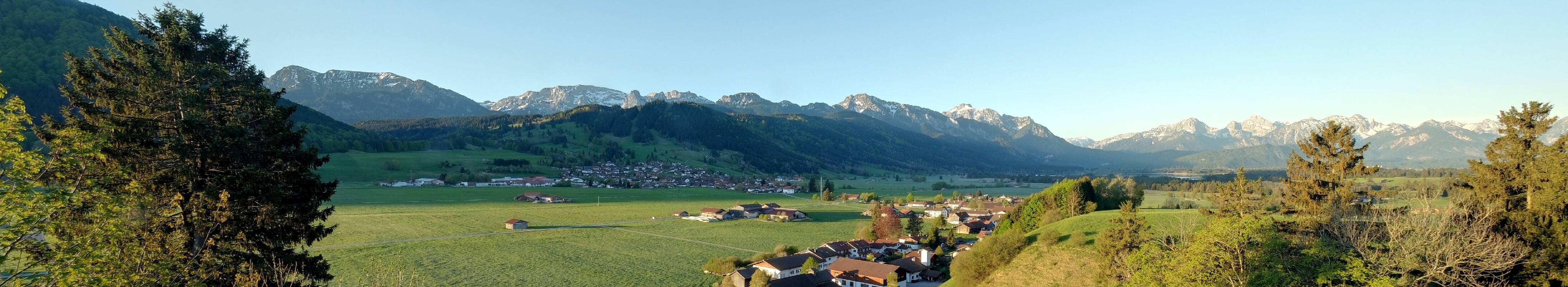 Archiv Foto Webcam Halblech - Blick über Buching