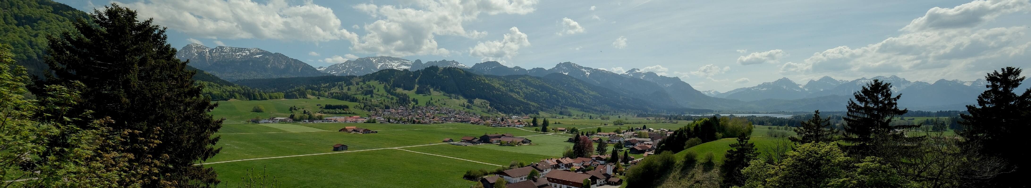 Archiv Foto Webcam Halblech - Blick über Buching
