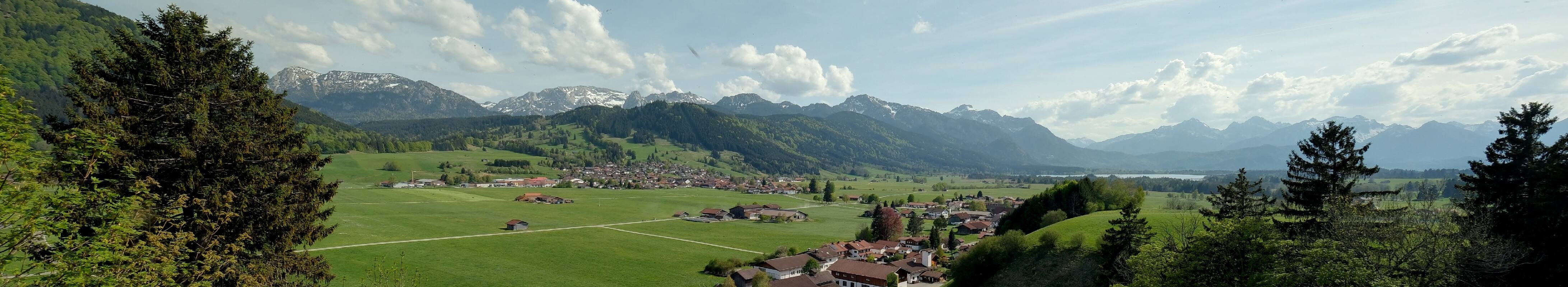 Archiv Foto Webcam Halblech - Blick über Buching