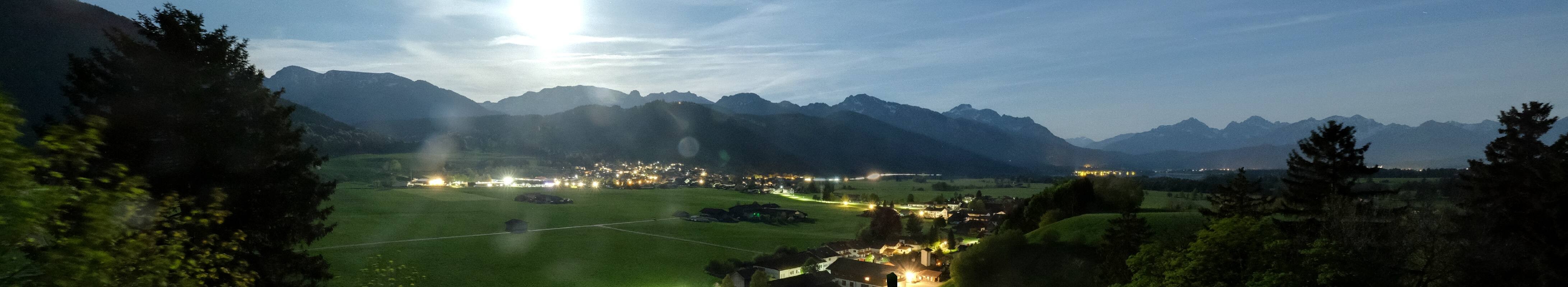 Archiv Foto Webcam Halblech - Blick über Buching