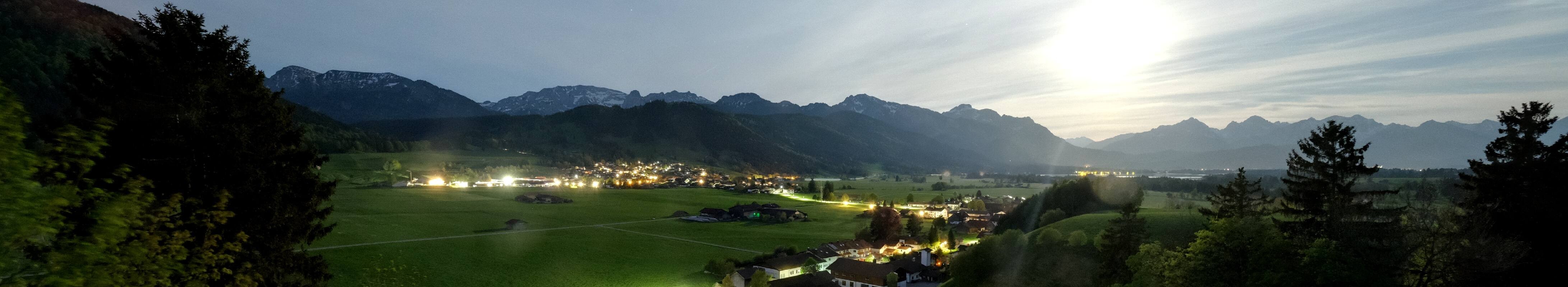 Archiv Foto Webcam Halblech - Blick über Buching