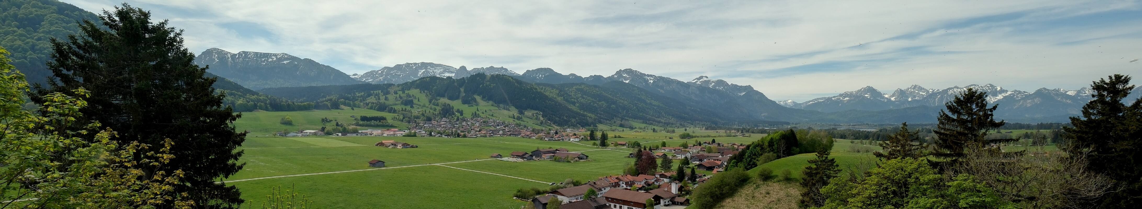 Archiv Foto Webcam Halblech - Blick über Buching