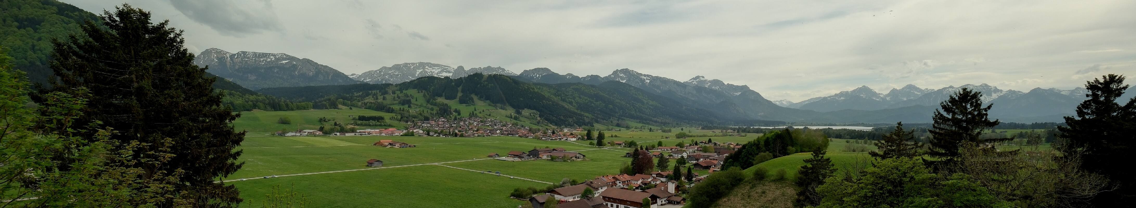 Archiv Foto Webcam Halblech - Blick über Buching