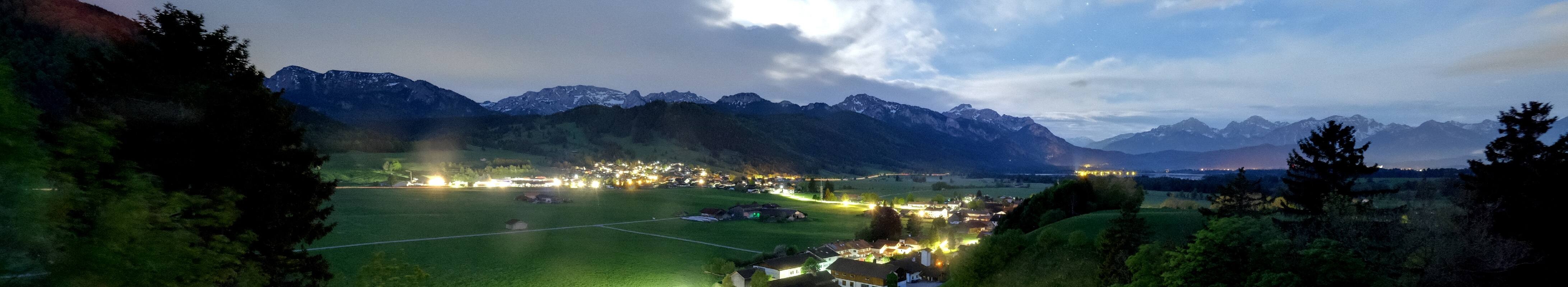 Archiv Foto Webcam Halblech - Blick über Buching