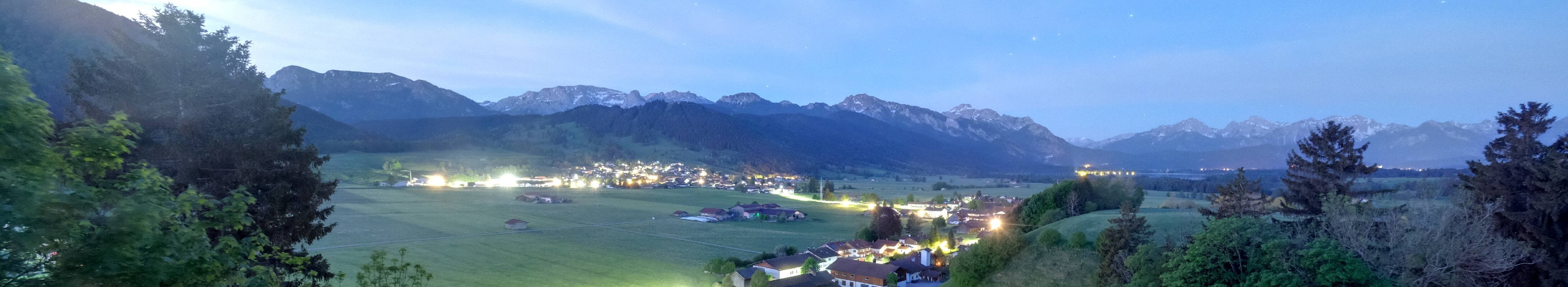 Archiv Foto Webcam Halblech - Blick über Buching