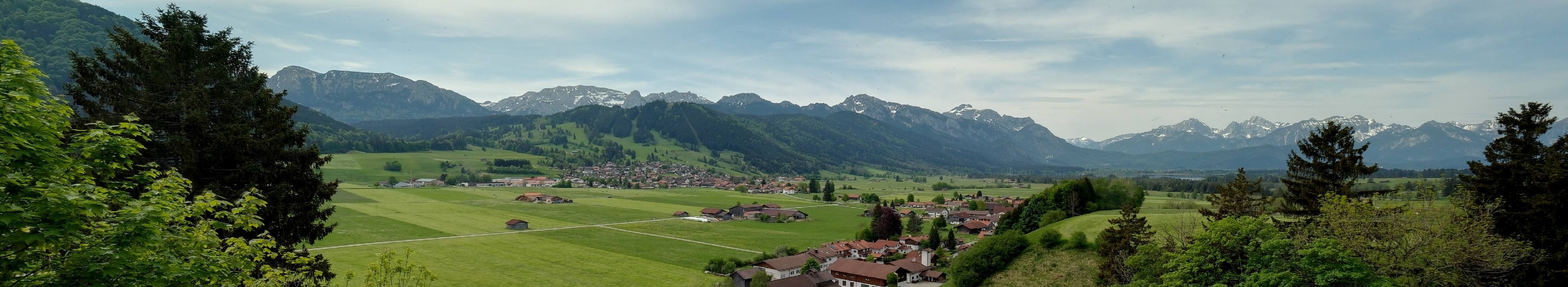 Archiv Foto Webcam Halblech - Blick über Buching