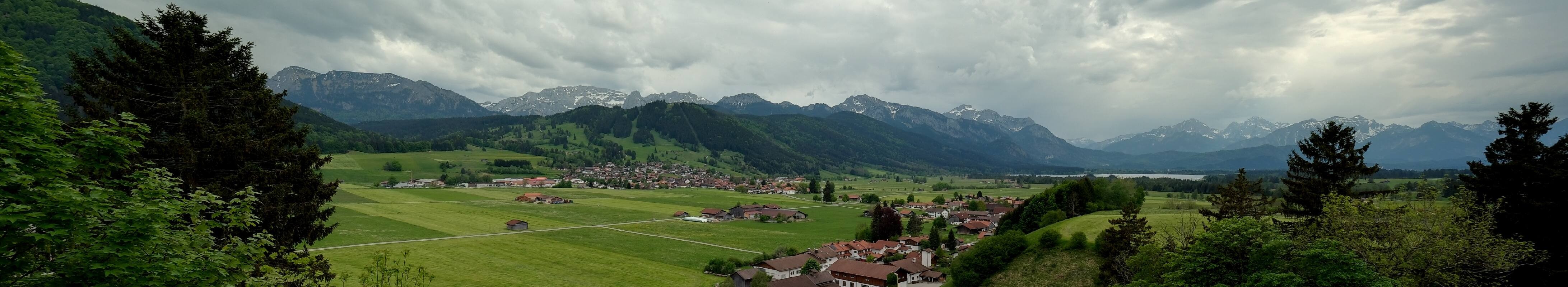 Archiv Foto Webcam Halblech - Blick über Buching