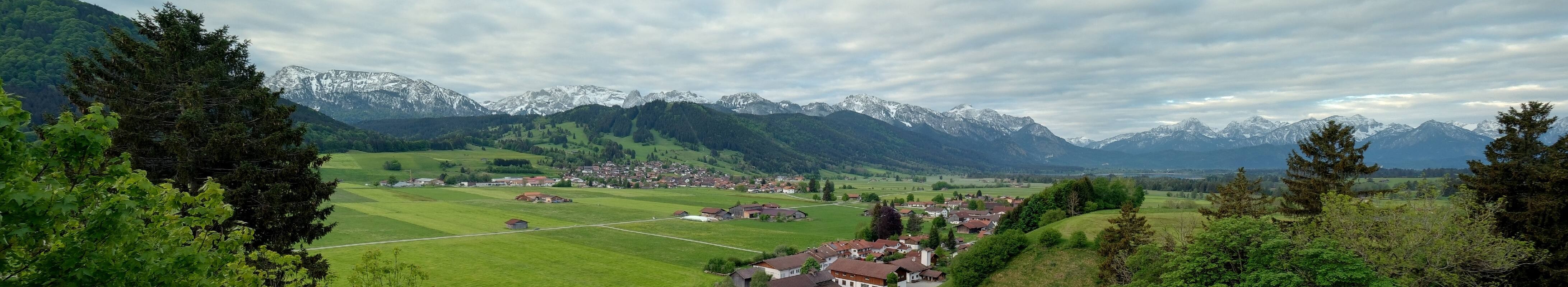 Archiv Foto Webcam Halblech - Blick über Buching