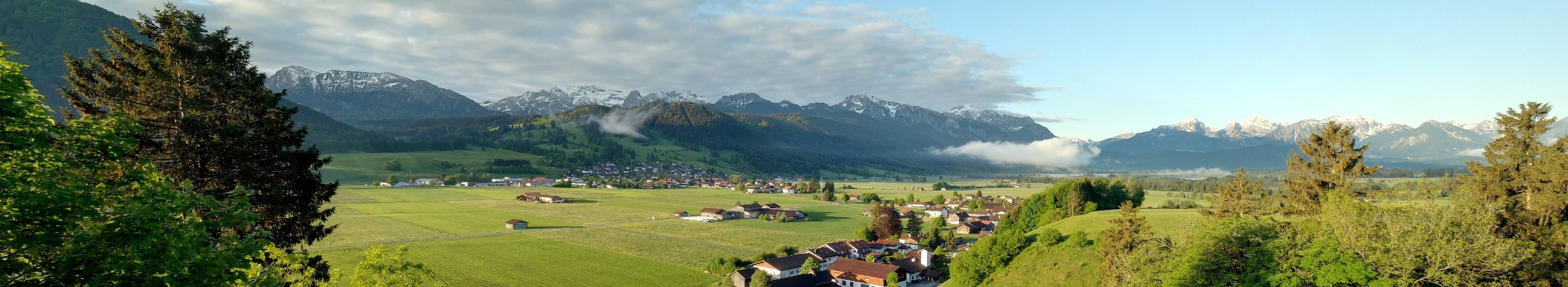 Archiv Foto Webcam Halblech - Blick über Buching