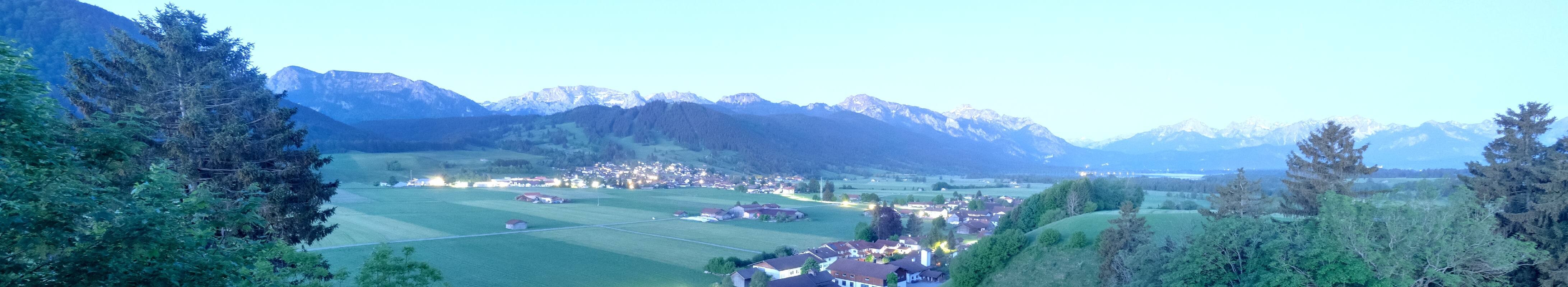 Archiv Foto Webcam Halblech - Blick über Buching